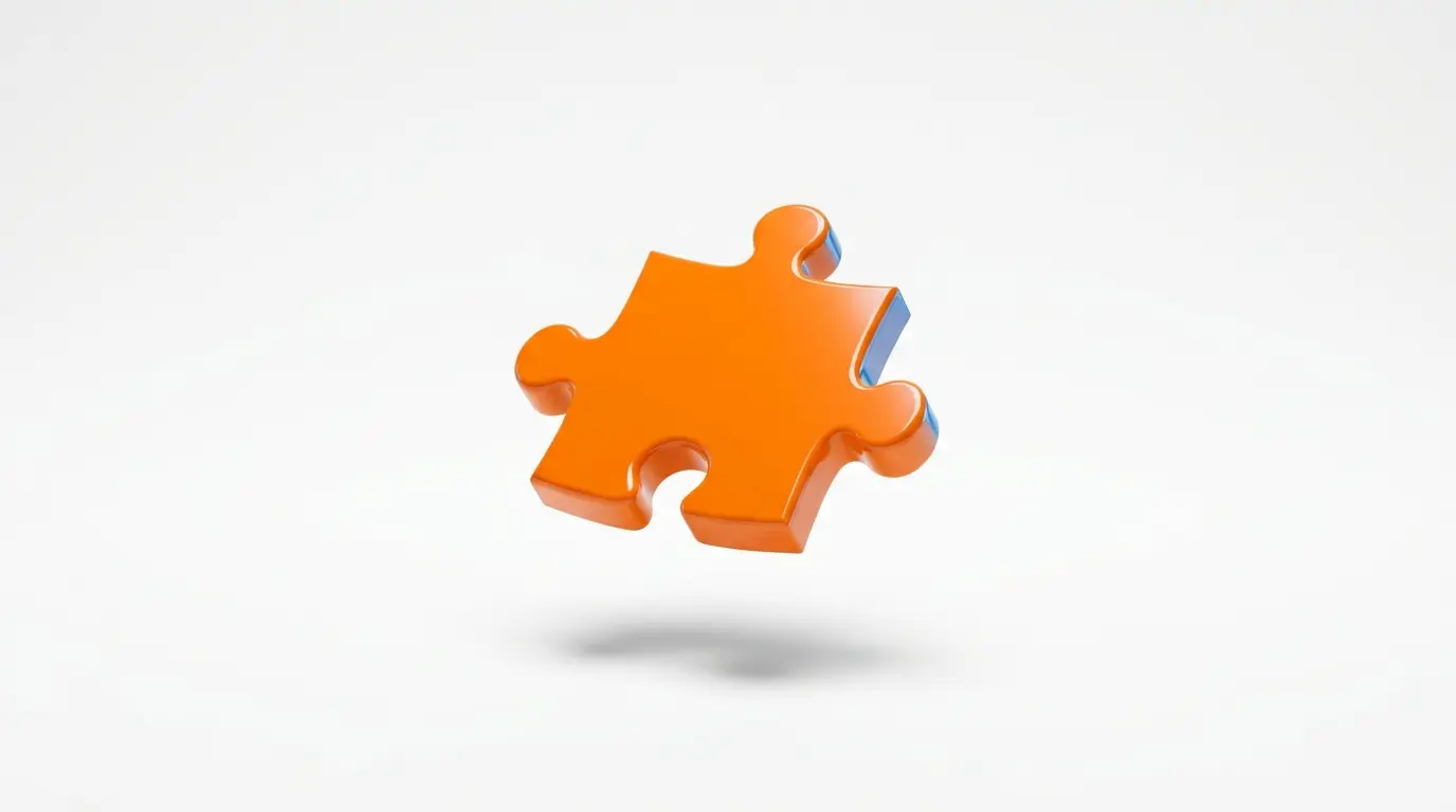 Ein einzelnes, glänzendes orangefarbenes Puzzleteil schwebt über einem weißen Hintergrund