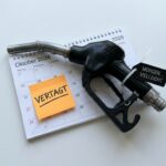Verbrenner-Aus: EU-Verkehrsausschuss vertagt die Abstimmung über das Auto-Paket